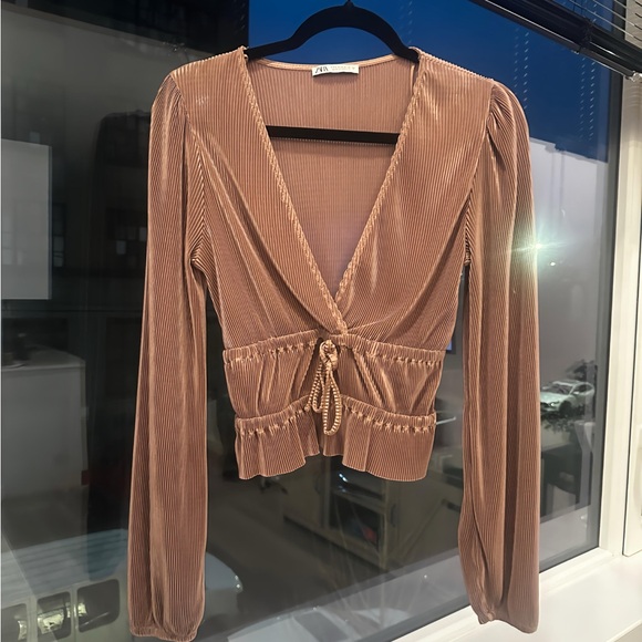 ZARA Ribbed Blouse - Picture 3 of 4